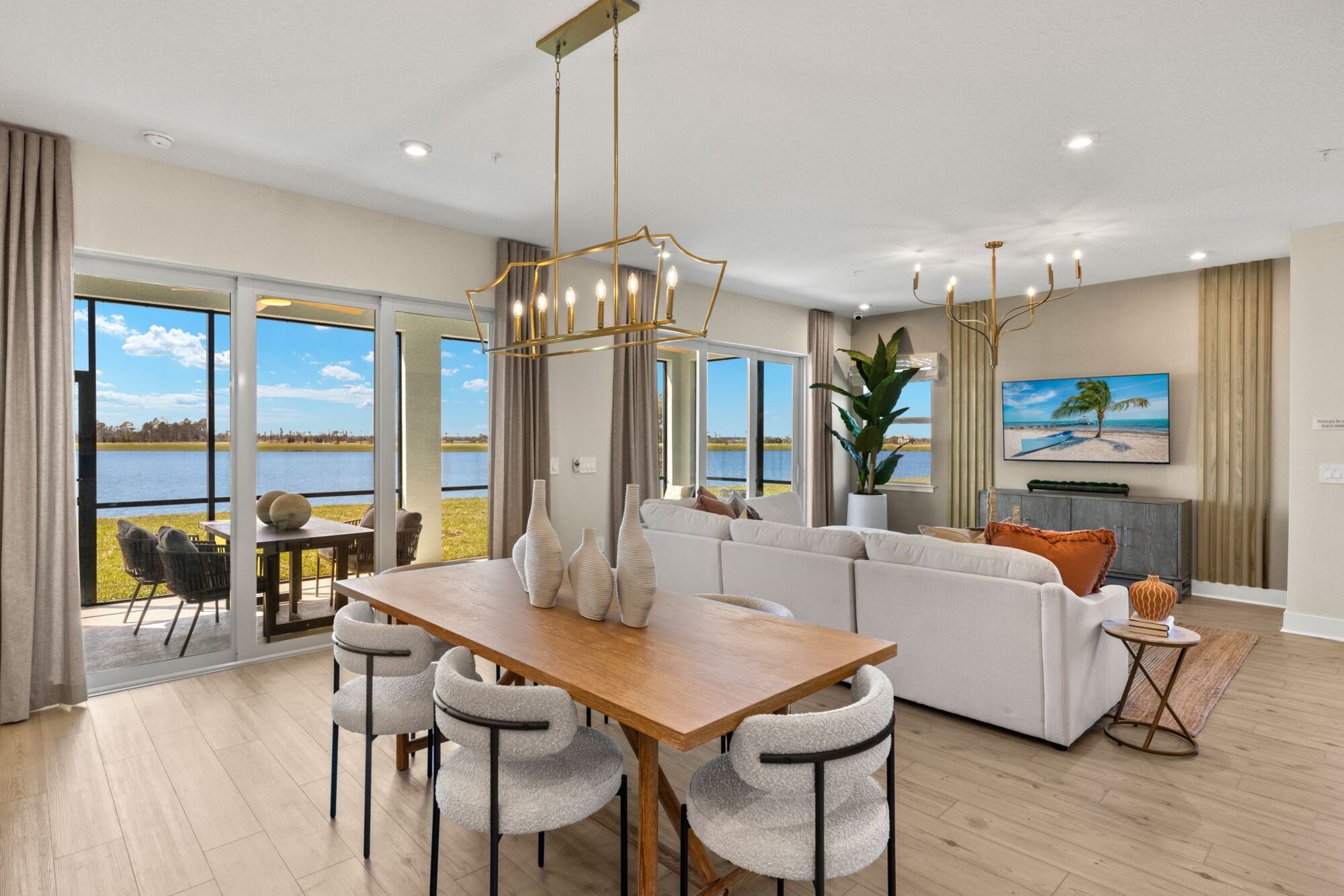 Palmera Dining Room