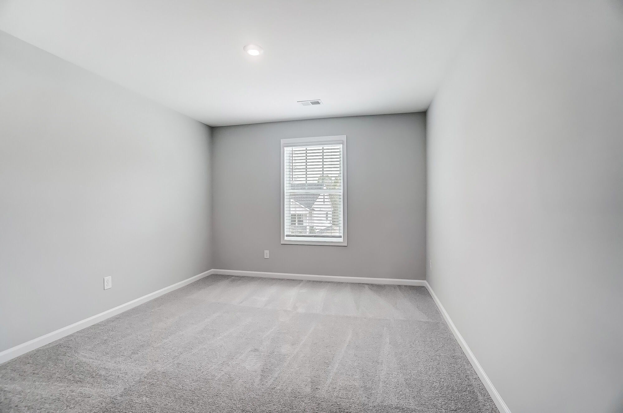 Additional upstairs bedroom