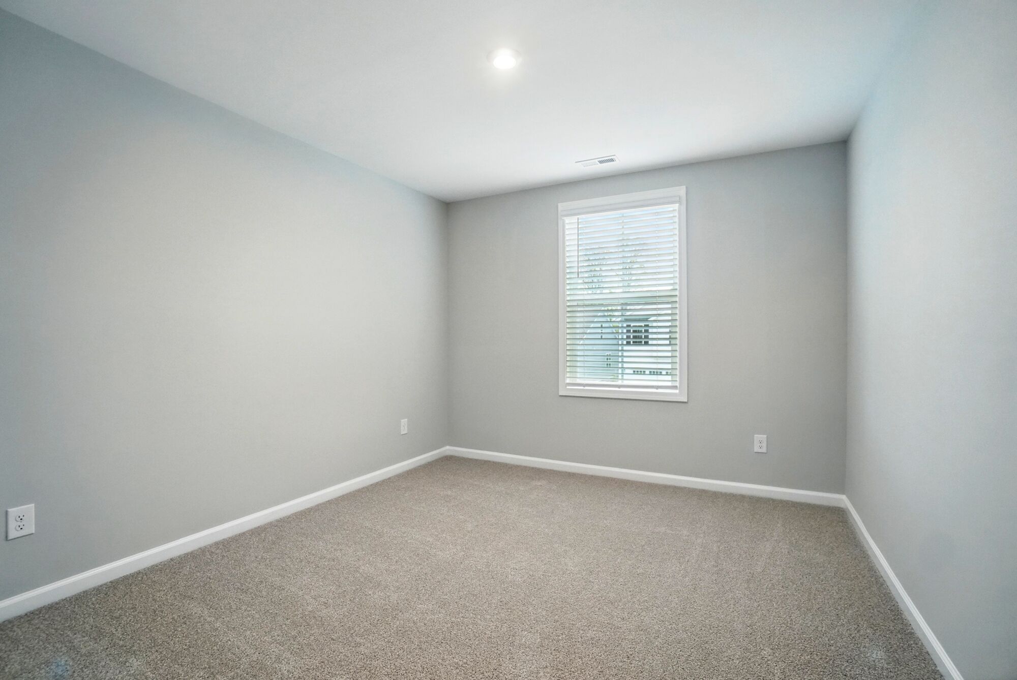 Upstairs bedroom 4