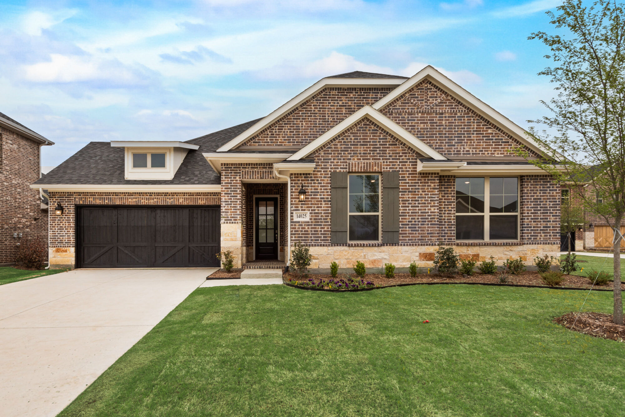 Elevation Front with garage, window and door