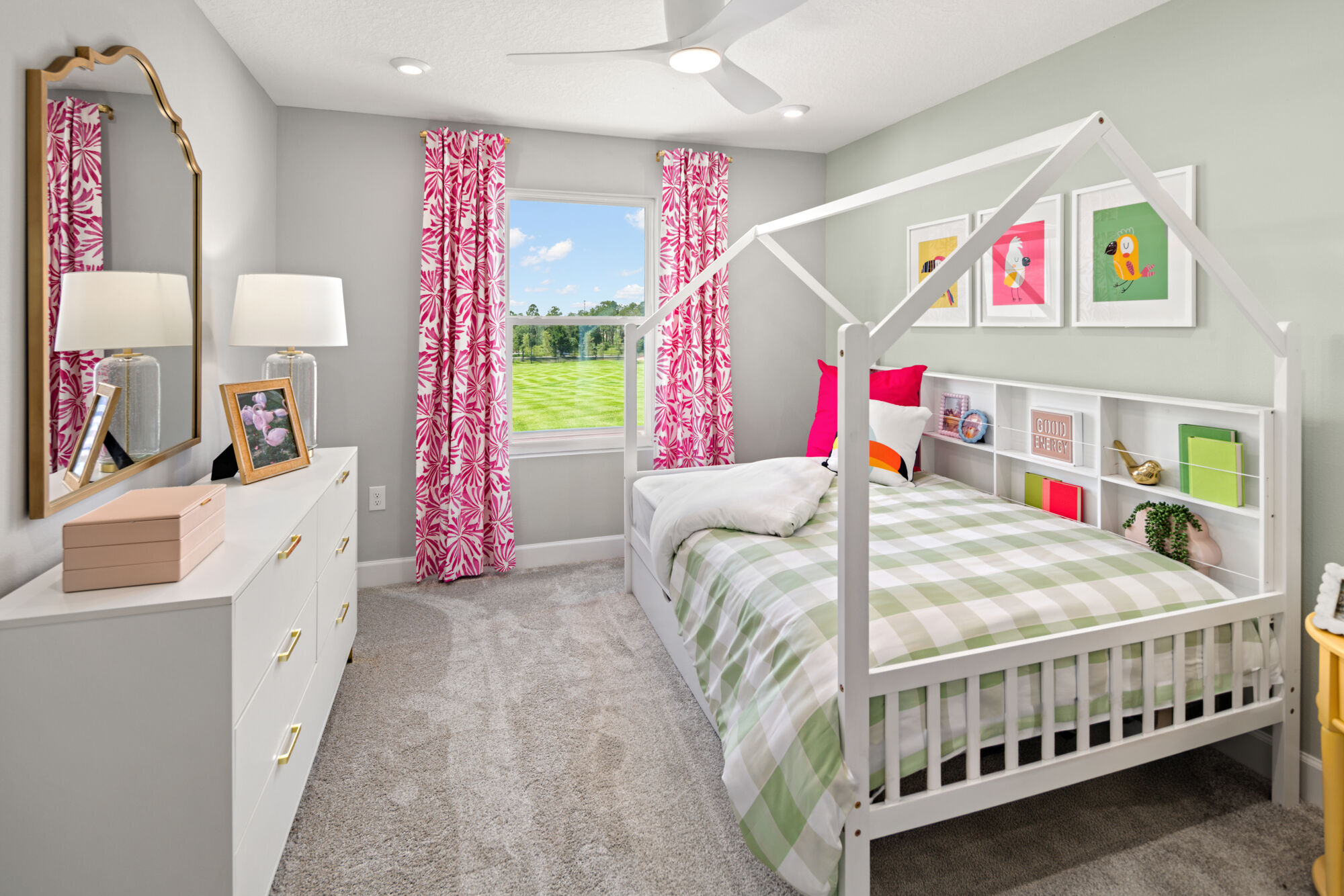 MODEL PHOTOGRAPHY - Bedroom 3