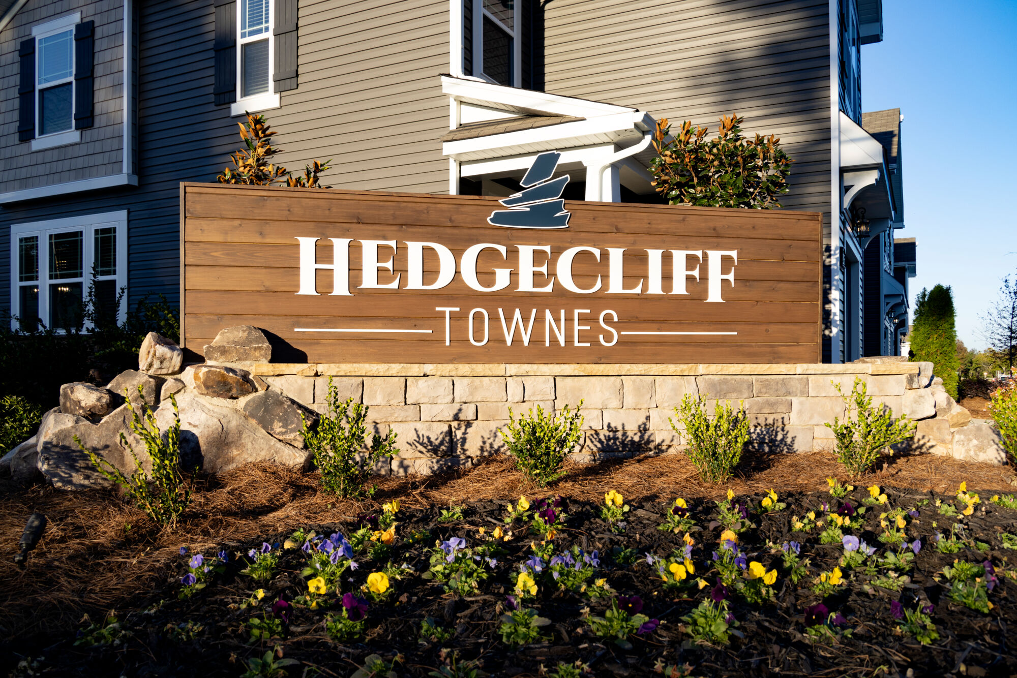 Hedgecliff Townes