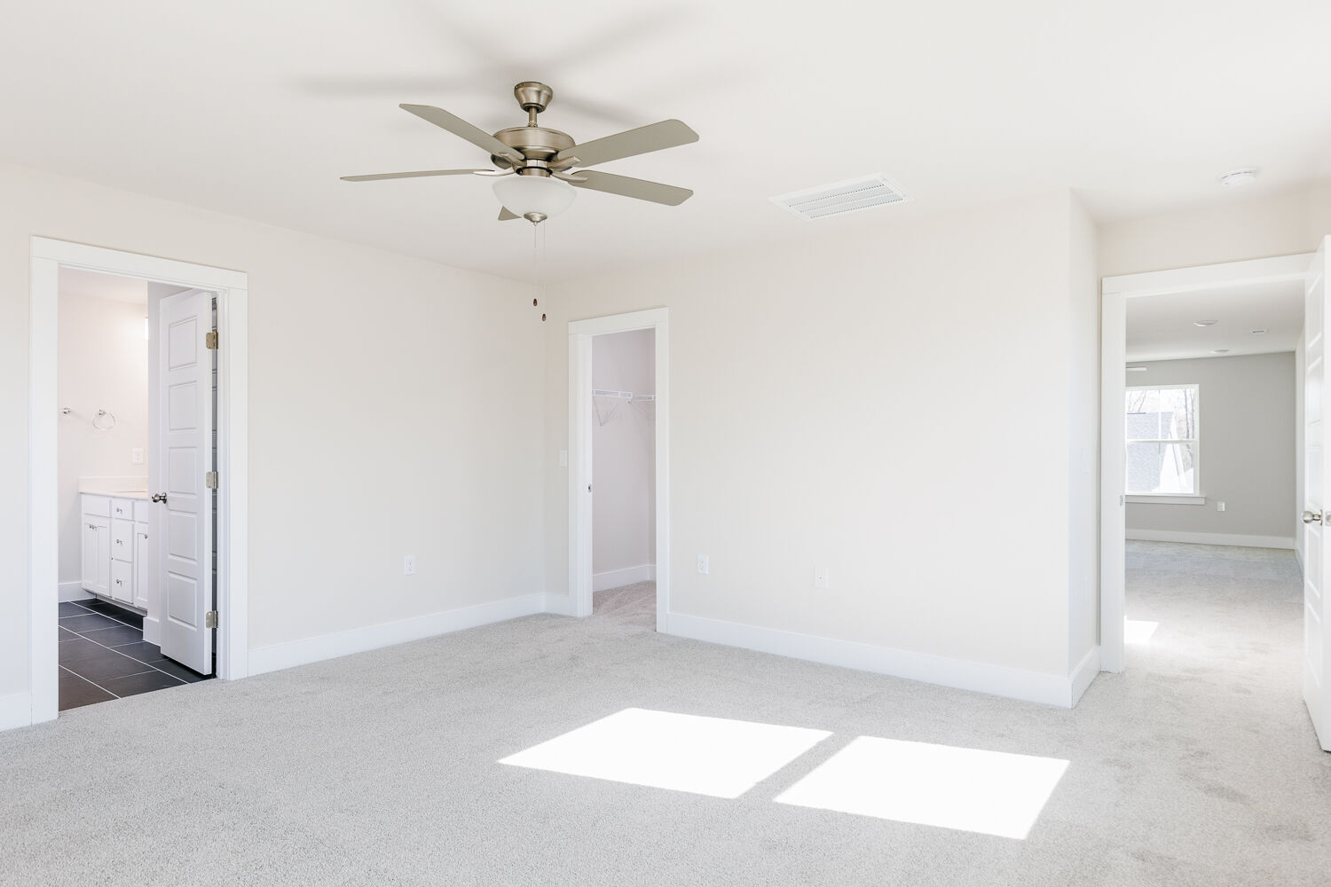 Owners bedroom 1